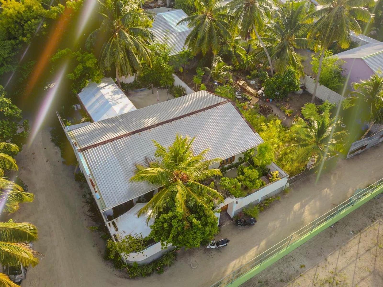 Himandhoo Lodge Exterior photo