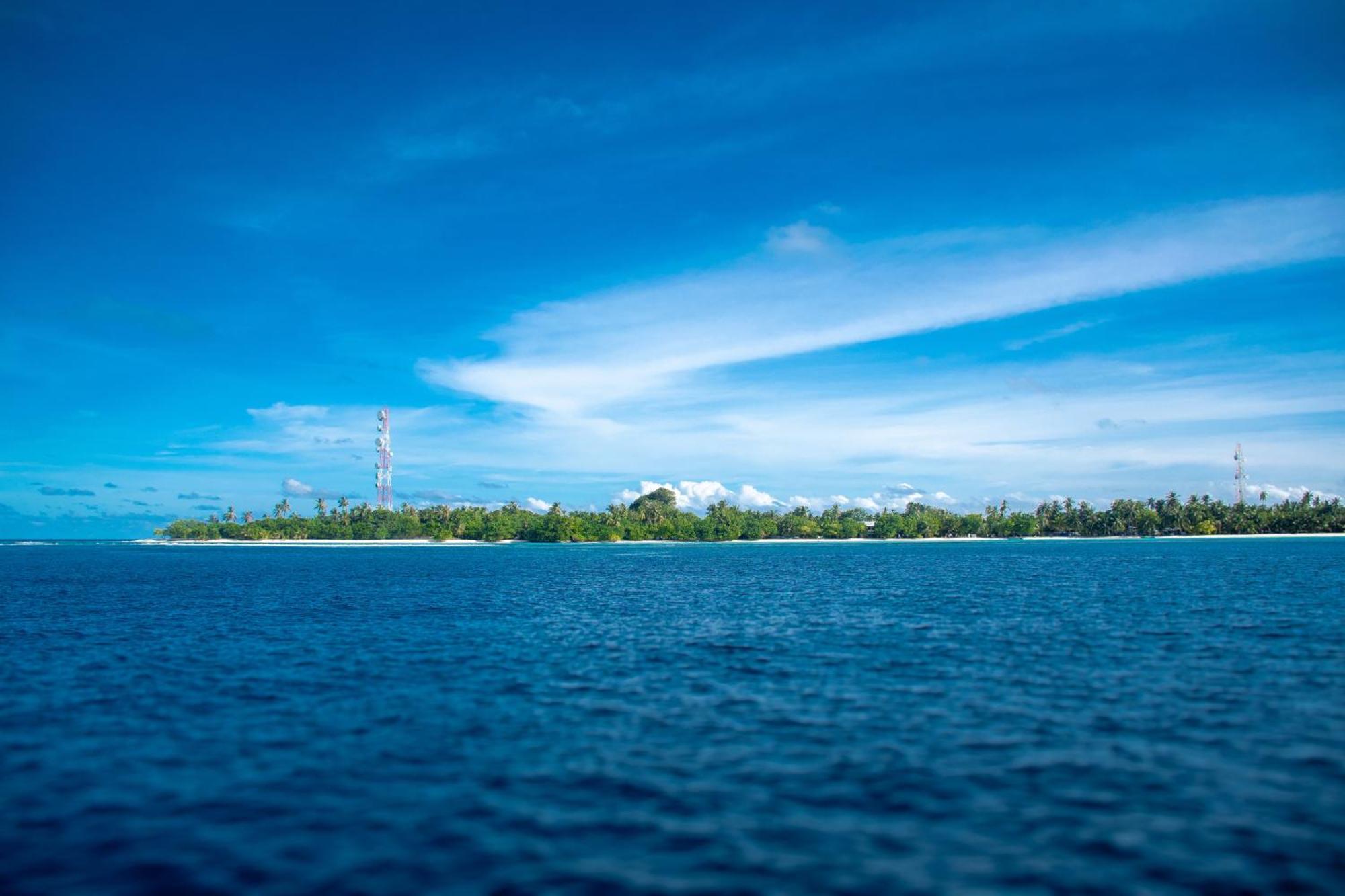 Himandhoo Lodge Exterior photo